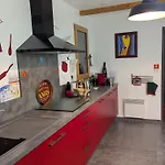 Les D'oriane לינה וארוחת בוקר שסי